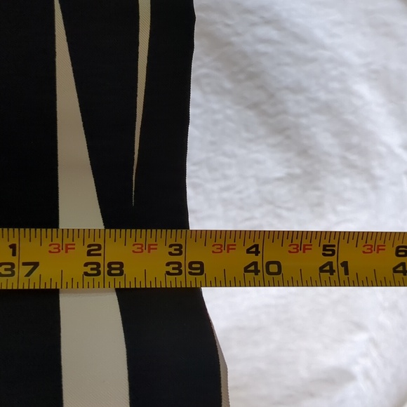 Bisou Bisou Black and White Sleeveless Sheath Dress Size 10 - Picture 6 of 6